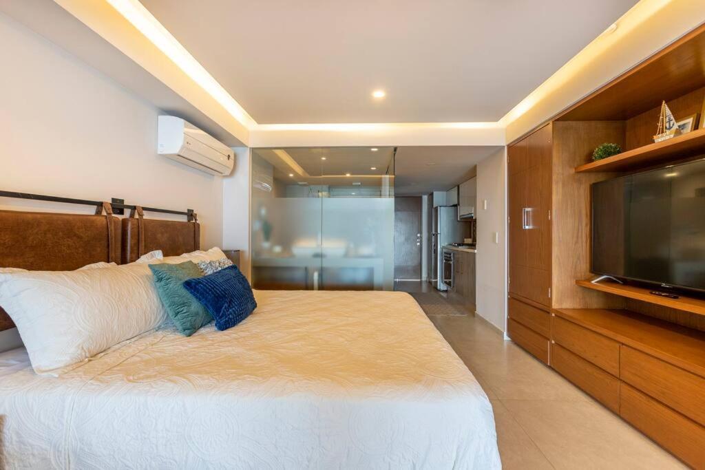 Harbor 7010 By Moikkarentals Beachfront 600Mb Wifi Puerto Vallarta Exterior foto
