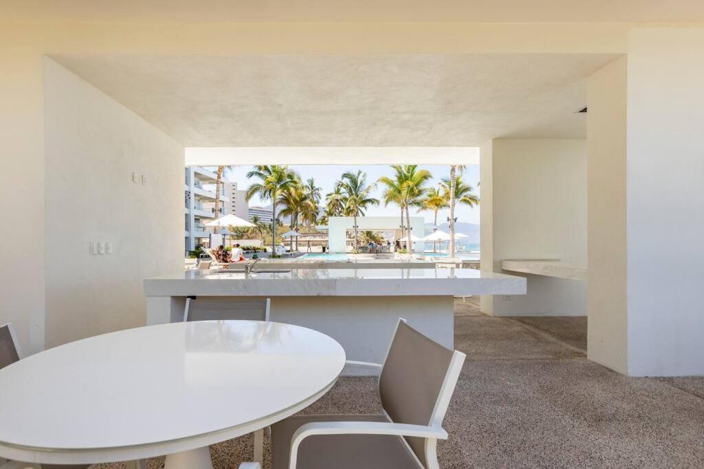 Harbor 7010 By Moikkarentals Beachfront 600Mb Wifi Puerto Vallarta Exterior foto