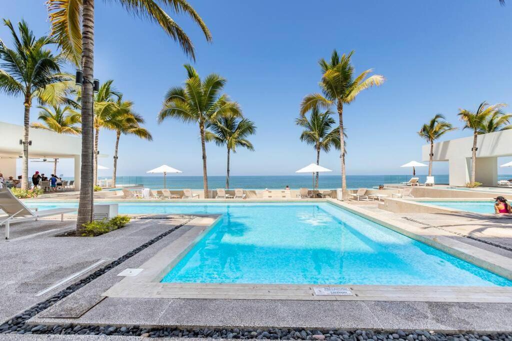 Harbor 7010 By Moikkarentals Beachfront 600Mb Wifi Puerto Vallarta Exterior foto