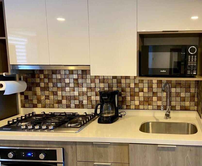 Harbor 7010 By Moikkarentals Beachfront 600Mb Wifi Puerto Vallarta Exterior foto